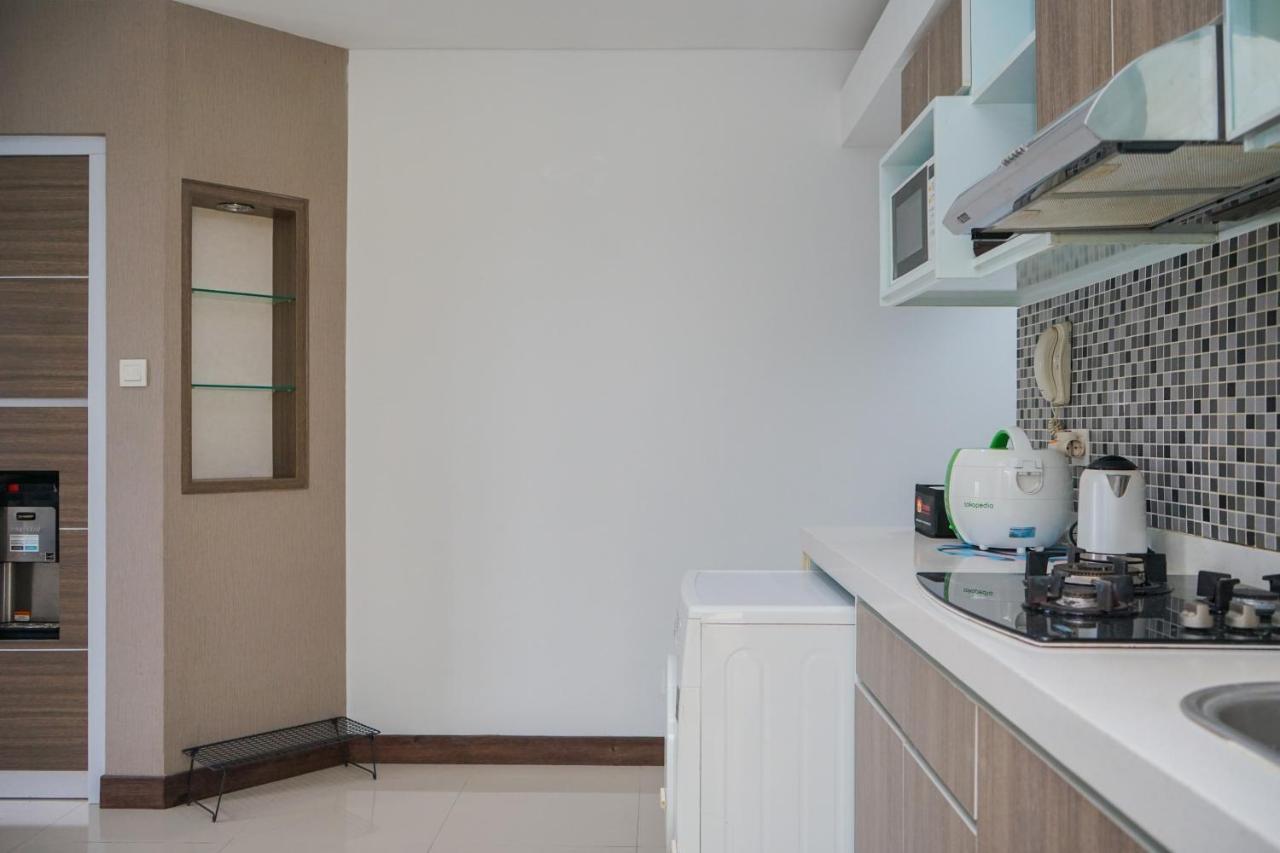 Homey And Modern Tamansari Semanggi 2Br Apartment By Travelio Джакарта Экстерьер фото